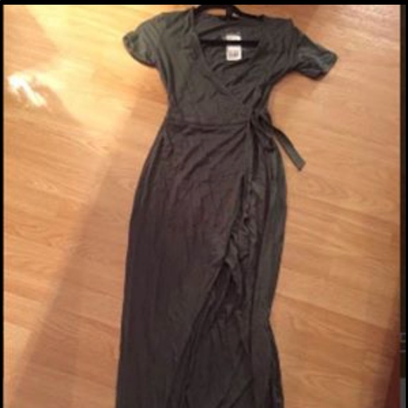Forever 21 wrap khaki green maxi dress - Picture 2 of 4